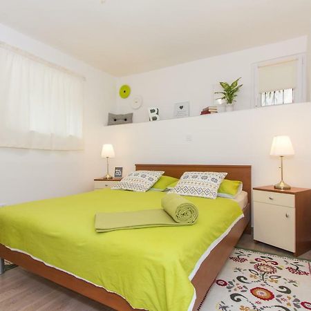 Apartment Shiny Love Сплит Екстериор снимка
